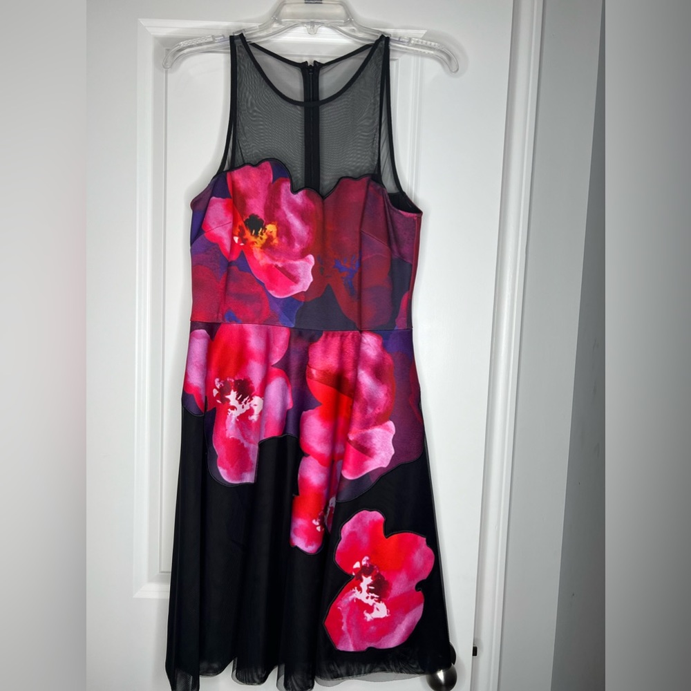 Belle Badgley Mischka Orchid dress size 8